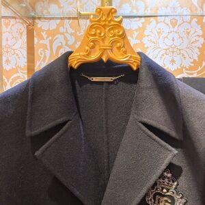 Dolce & Gabbana Women's Black Blazer with Embroidered Crest